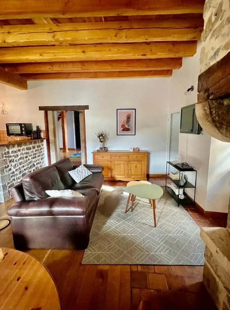 Cocon De Soie Villa Vesseaux France